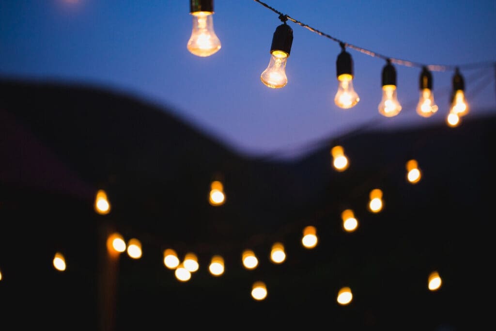 string lights - lighting backyard