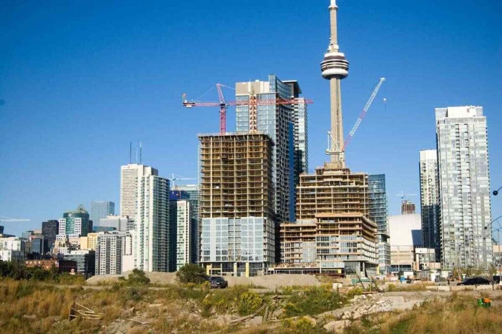 Canada’s Construction Outlook for 2026: Growth Meets Pressure at a Critical Juncture 7 construction in Toronto