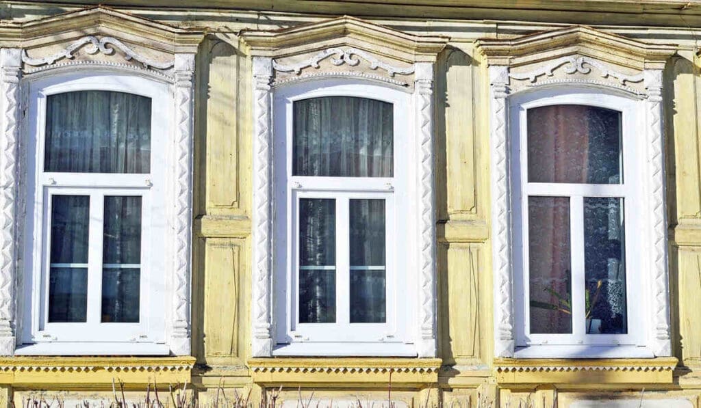irregular window shape